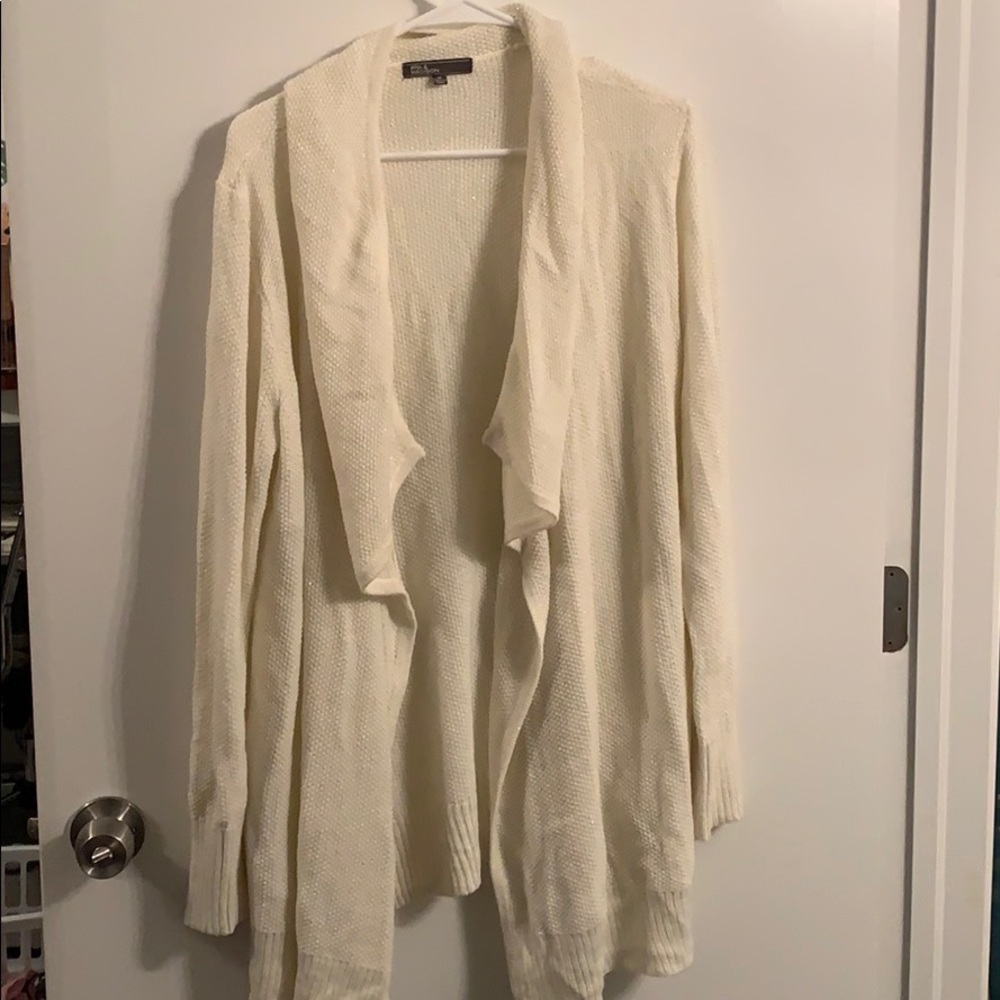 🟢 5/$20 Cream Sparkly Cardigan